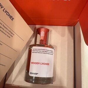 Dossier Woody Lychee